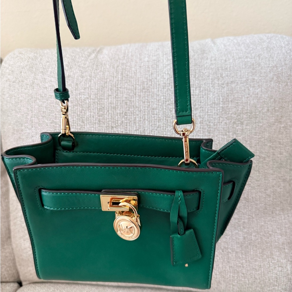 Michael Kors Green Crossbody Bag with Gold Accents - Picture 8 of 9